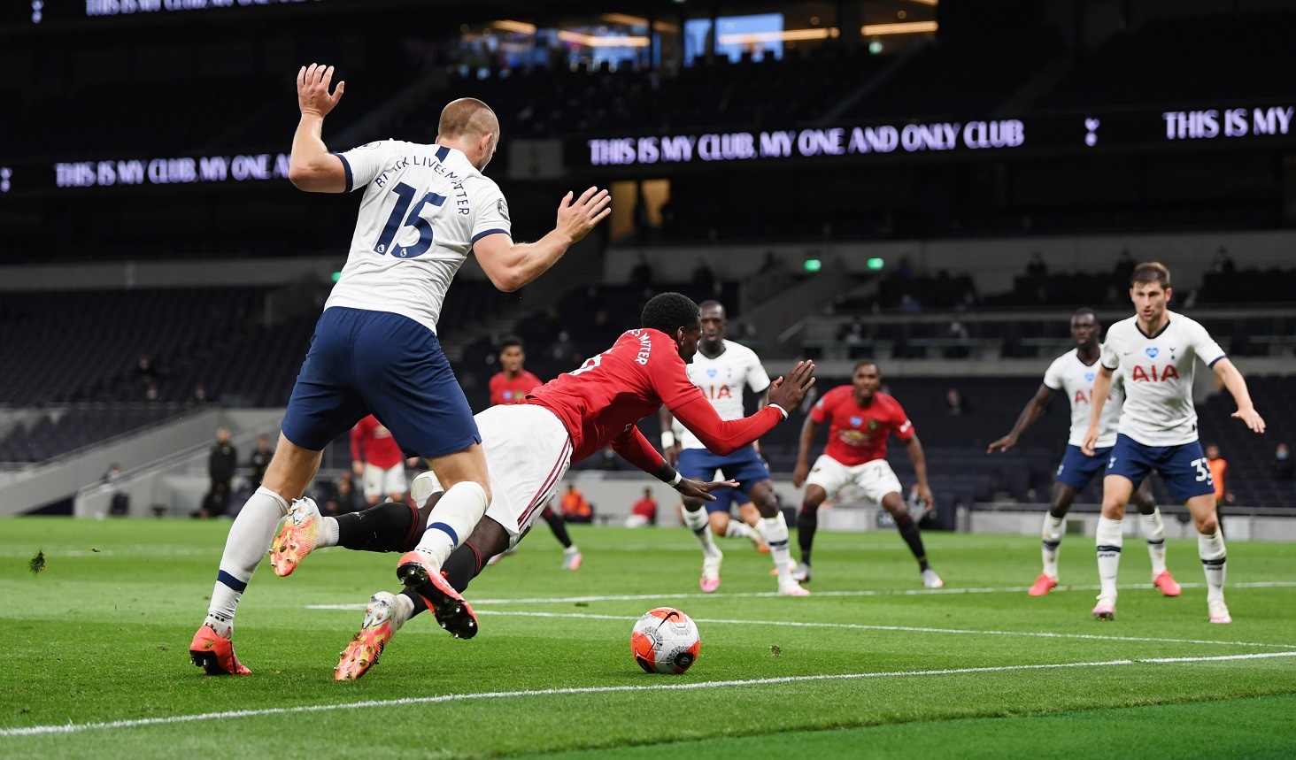 Pogba chung to dang cap anh 4