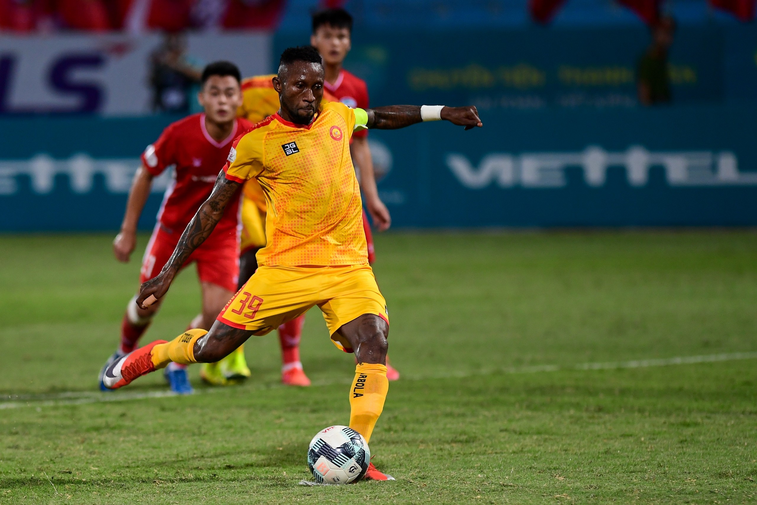 CLB Viettel vs Thanh Hoa anh 1