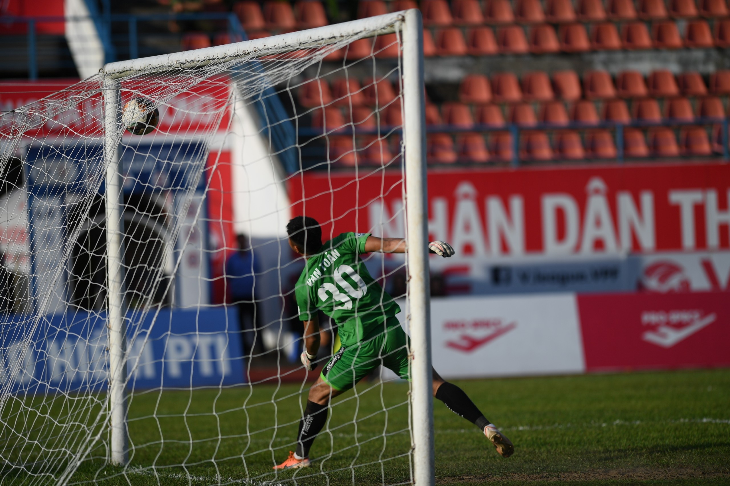 CLB Hai Phong vs CLB Sai Gon anh 5