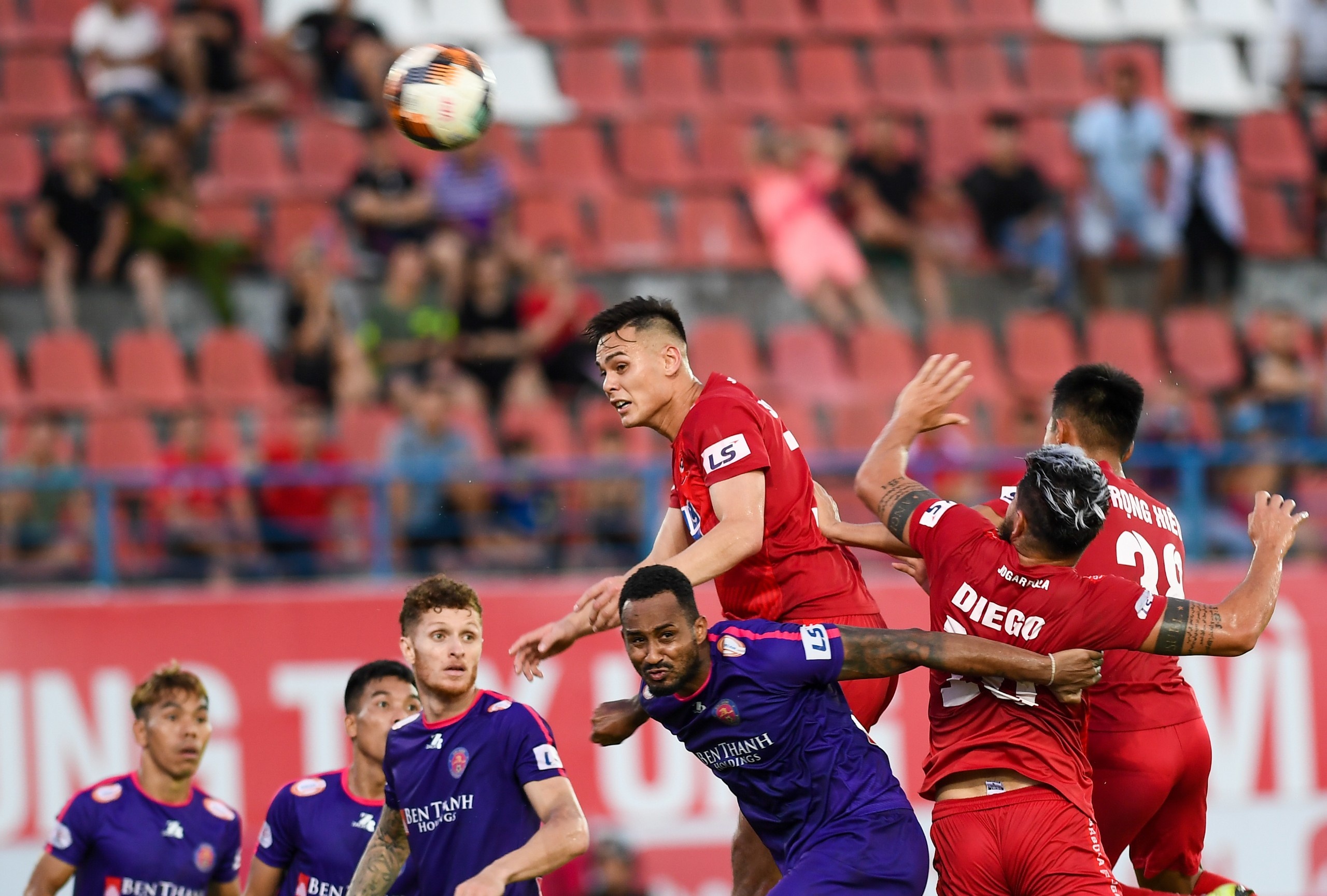 CLB Hai Phong vs CLB Sai Gon anh 10