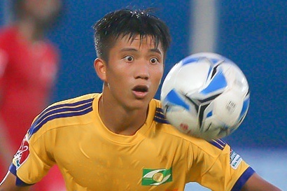 SLNA trang tay truoc doi bet bang vi ban thua tranh cai hinh anh