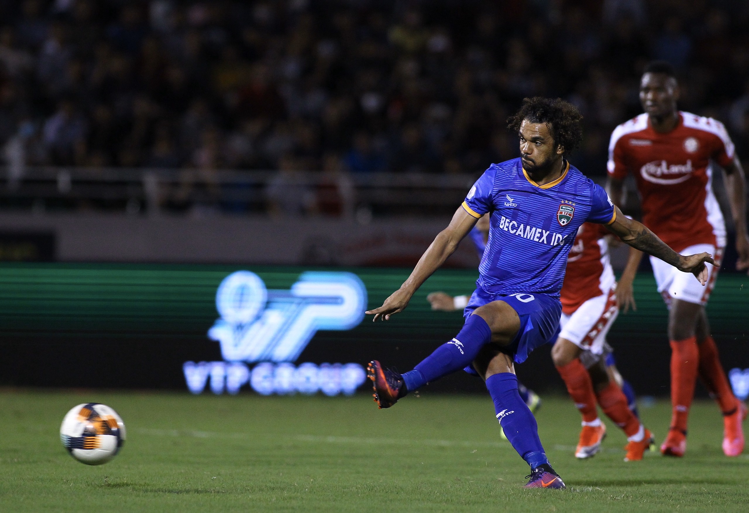 CLB TP.HCM vs Binh Duong anh 3