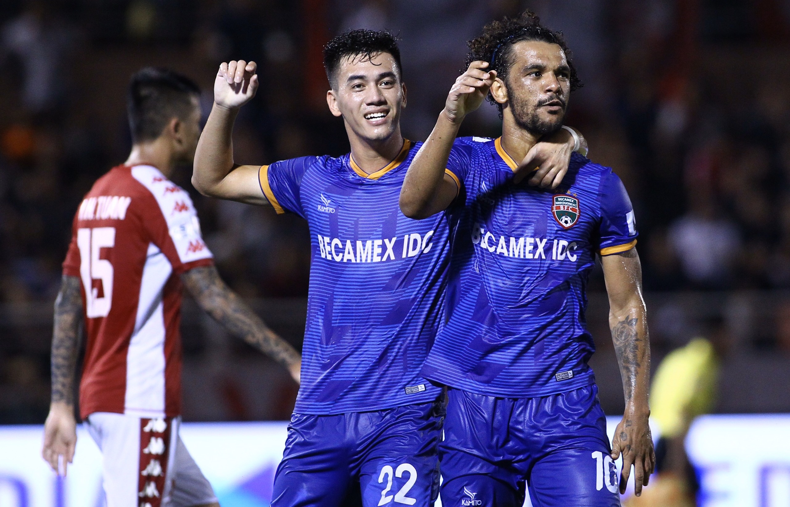 CLB TP.HCM vs Binh Duong anh 7