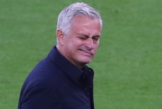 HLV Mourinho ca ngoi tinh huong xo xat giua Son va Lloris hinh anh