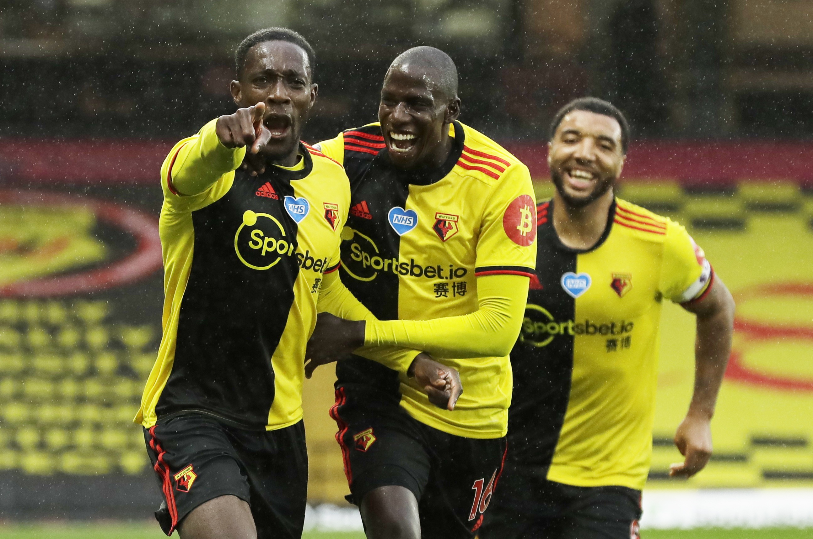 Welbeck ghi ban anh 6