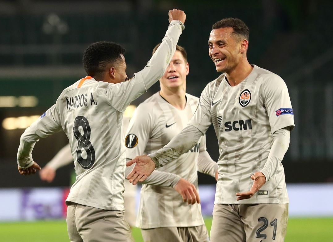 20 CLB chac chan gop mat o vong bang C1 anh 8