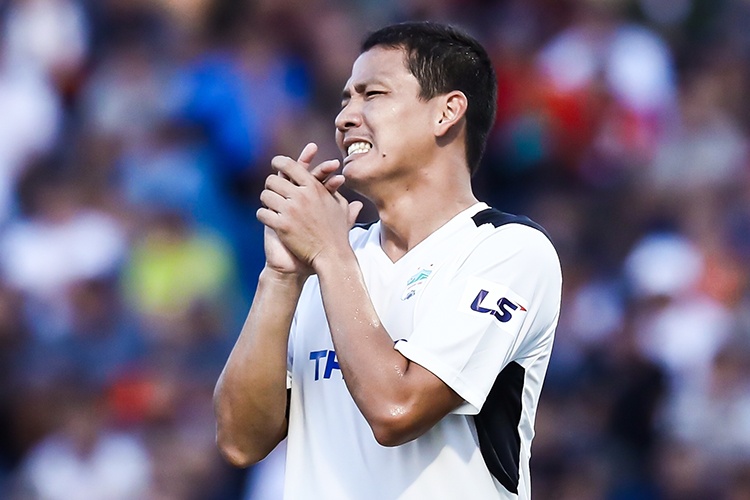 Anh Duc tai xuat trong tran hoa cua HAGL hinh anh