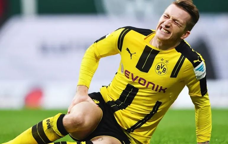 Reus dinh chan thuong lan thu 9 tu dau mua giai 2019/20 hinh anh