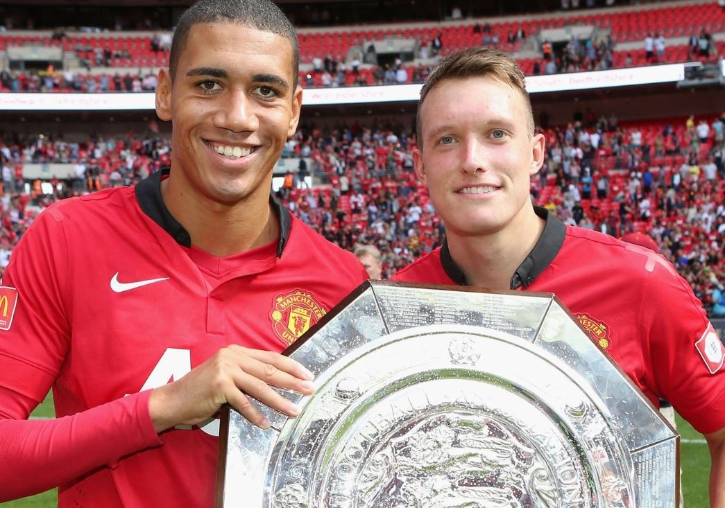 Chuyen nhuong 11/8: Inter muon chieu mo them cau thu MU hinh anh