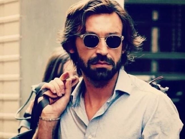 Cuoc song giau sang cua HLV Pirlo hinh anh