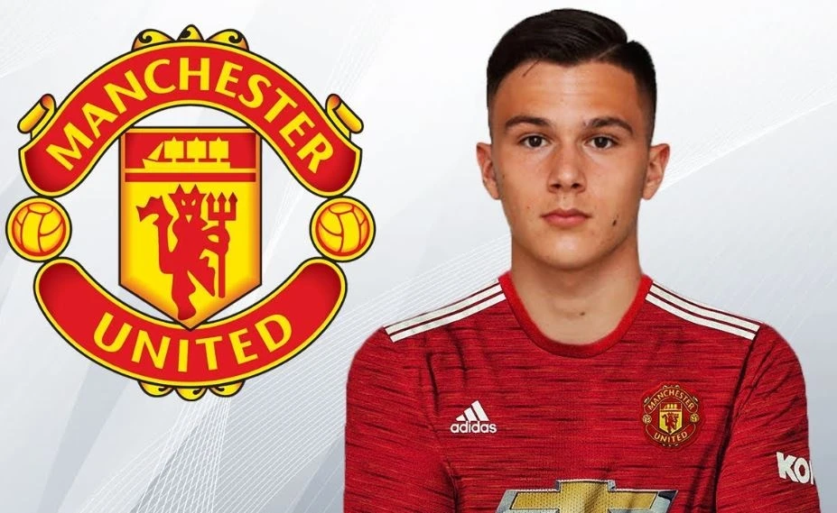 Chuyen nhuong 16/8: MU chuan bi don tan binh dau tien hinh anh