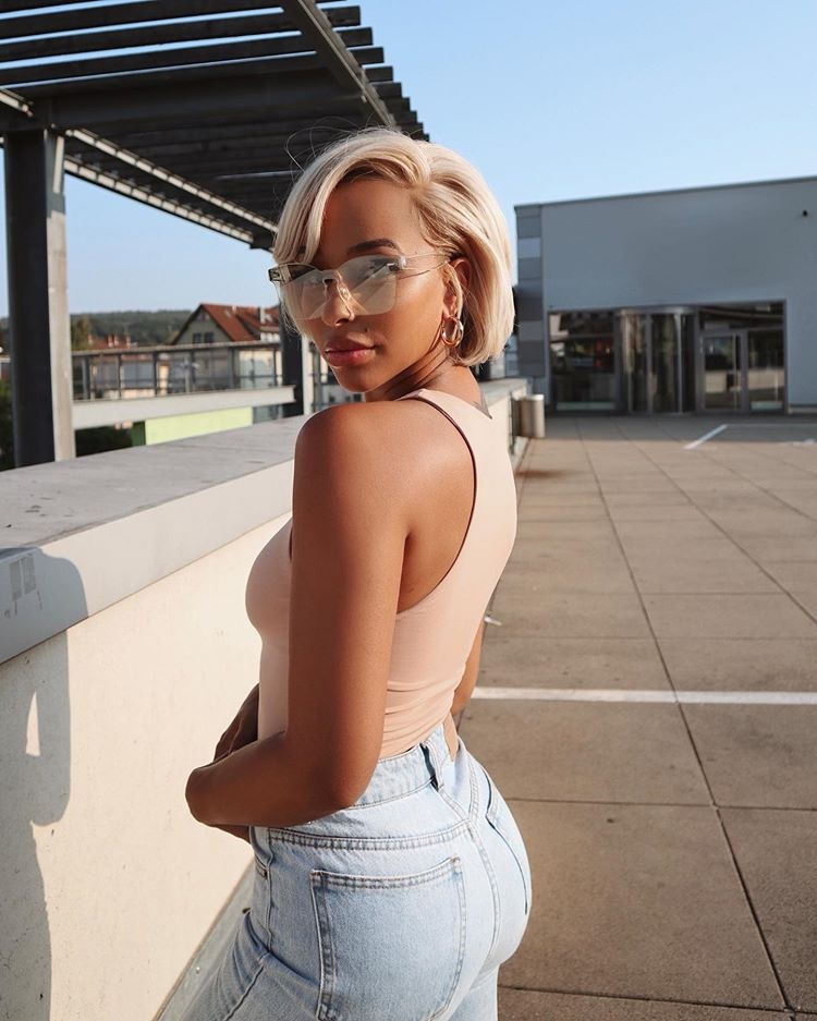 Gnabry yeu 2 nguoi mau anh 4