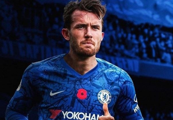 Tan binh cua Chelsea vao top hau ve dat nhat lich su hinh anh