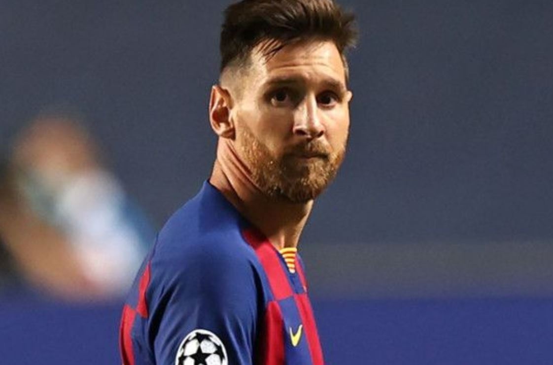 Messi tu choi ra san anh 1