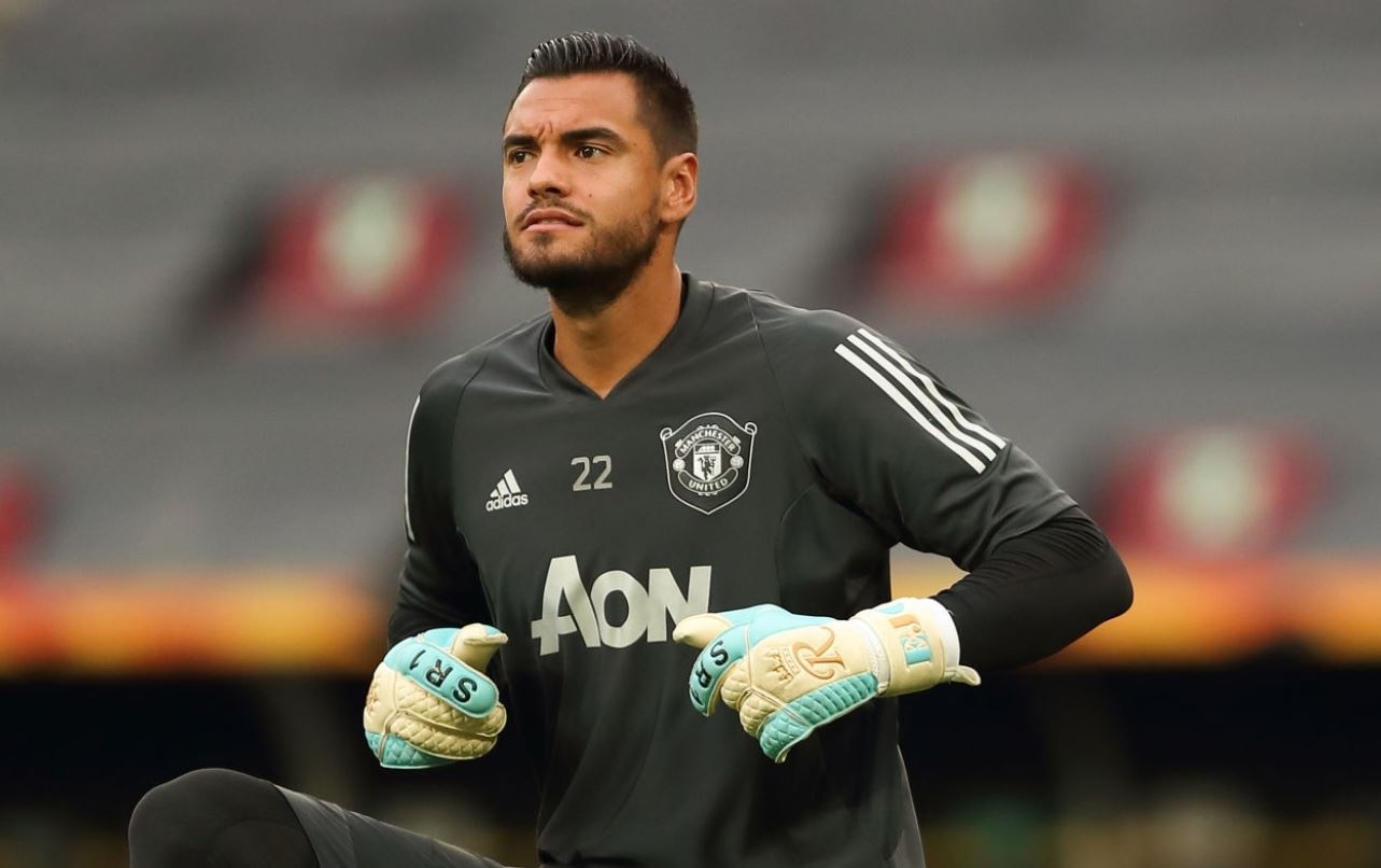 MU len ke hoach thanh ly 7 cau thu anh 2