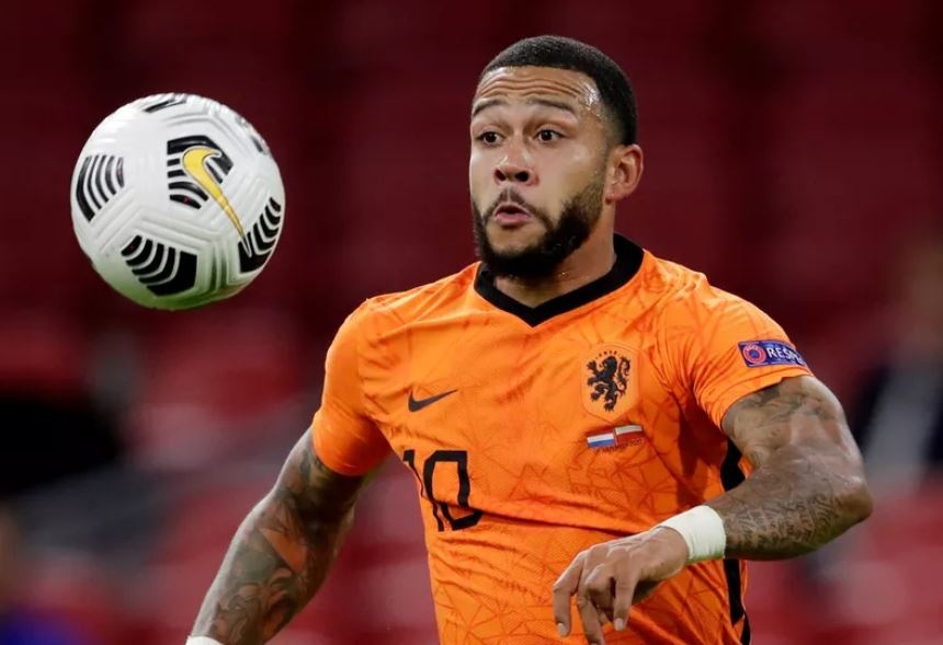 Chuyen nhuong 7/9: Barca dat thoa thuan chieu mo 2 cau thu hinh anh