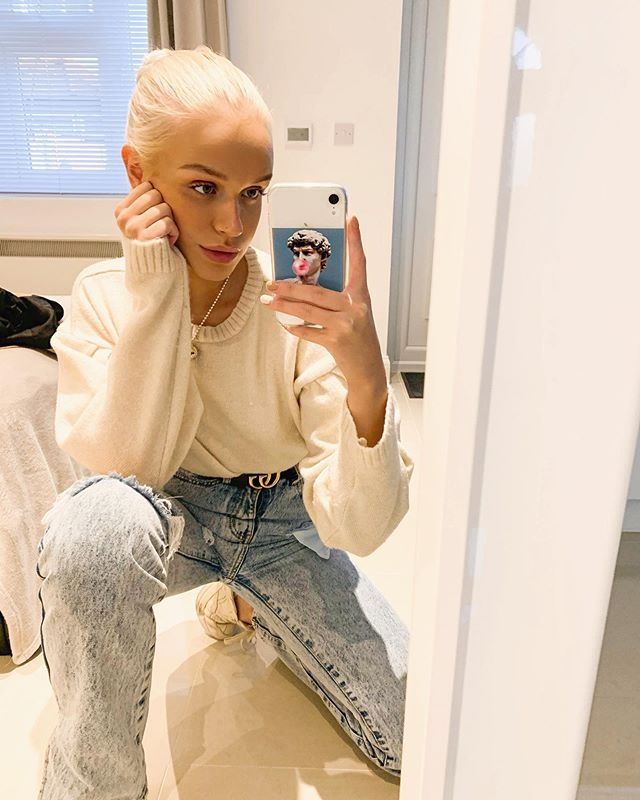 hoa hậu Iceland vào khách sạn với Greenwood ảnh 4 hoa hau Iceland vao khach san voi Greenwood anh 4