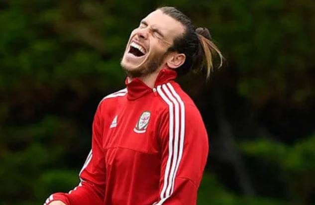 Real Madrid cho MU chot thuong vu Bale hinh anh