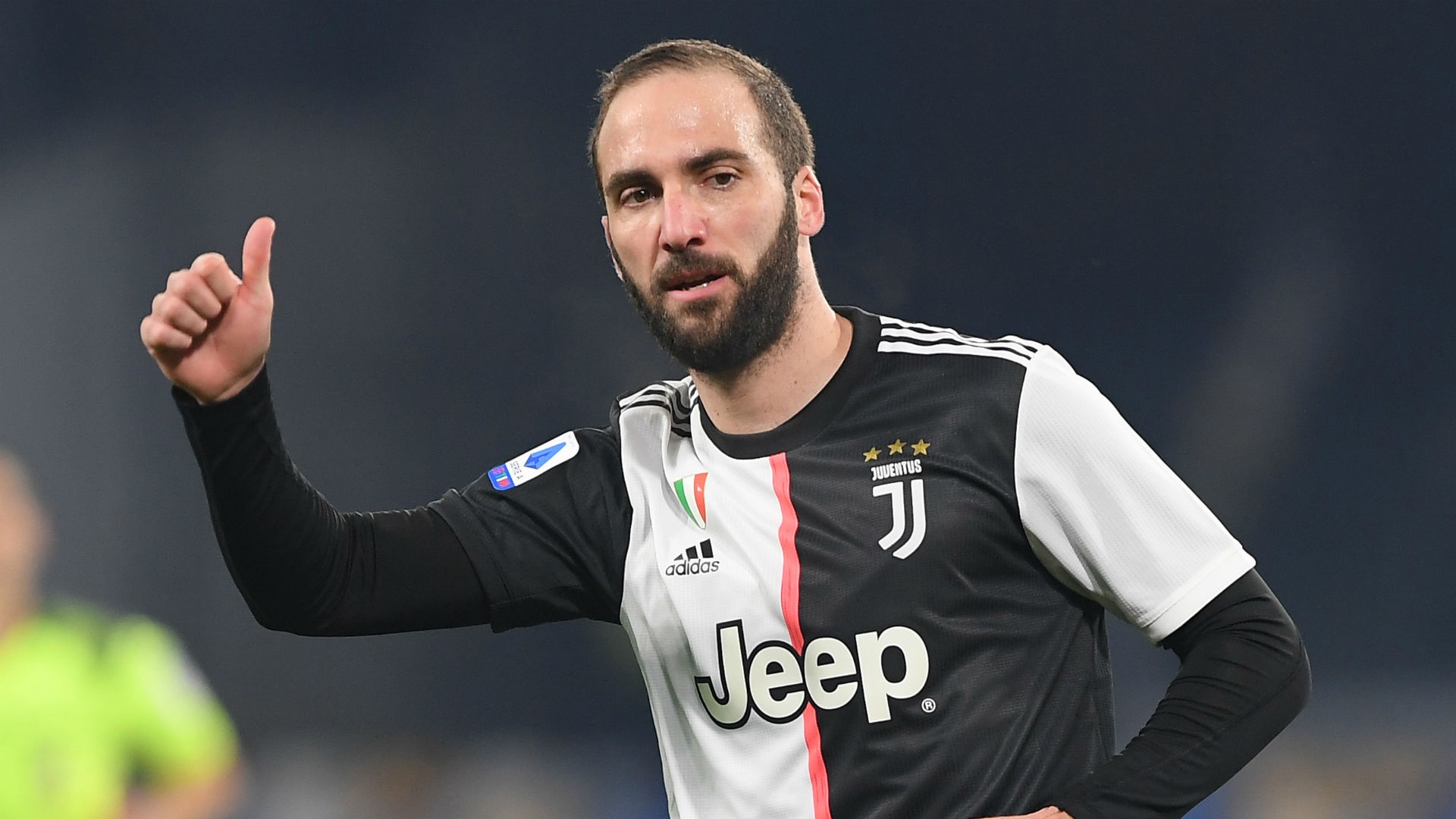 Juventus huy hop dong voi Higuain anh 1