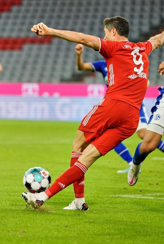 Lewandowski rabona anh 1