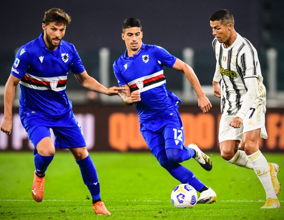 Ronaldo ghi ban trong tran ra quan cua Juventus anh 2