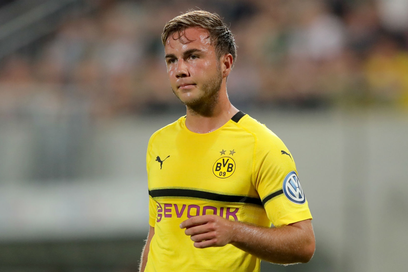 cau thu noi tieng that nghiep anh 5