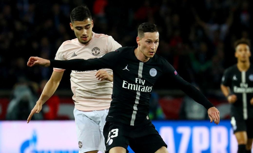 Doi hinh MU nguoc dong ha PSG anh 10