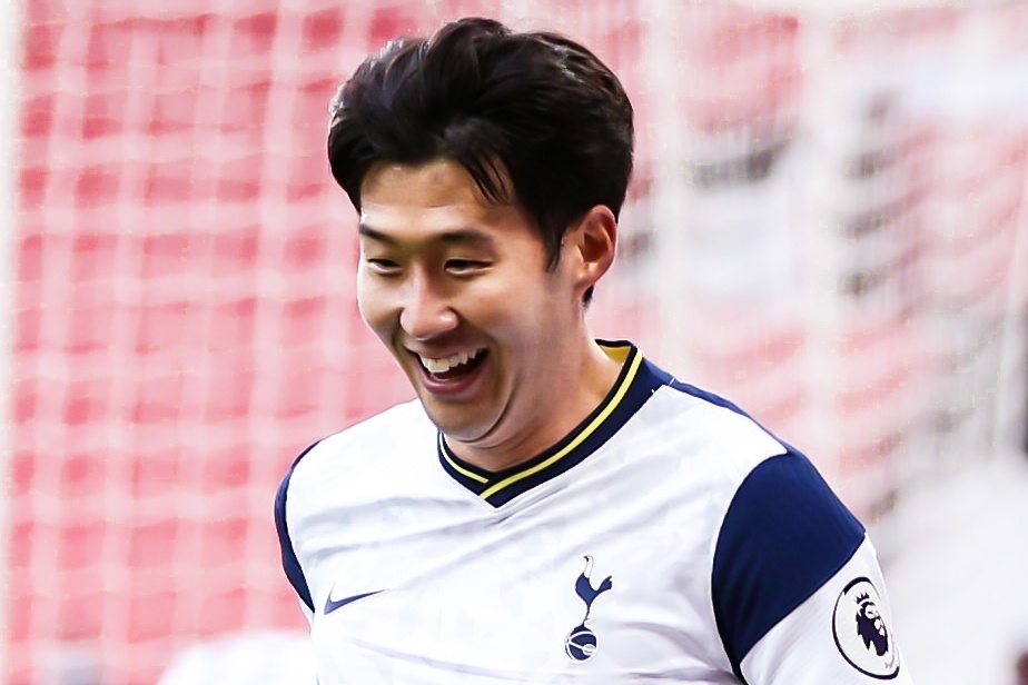 Cham diem MU 1-6 Spurs: 'Quy do' bat luc truoc Son Heung-min hinh anh
