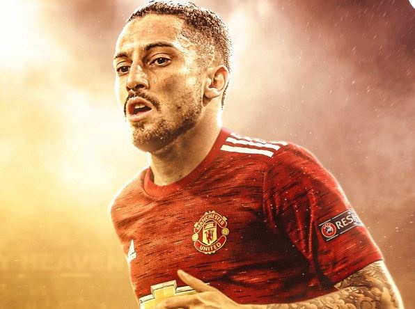 MU chieu mo thanh cong hau ve Telles hinh anh