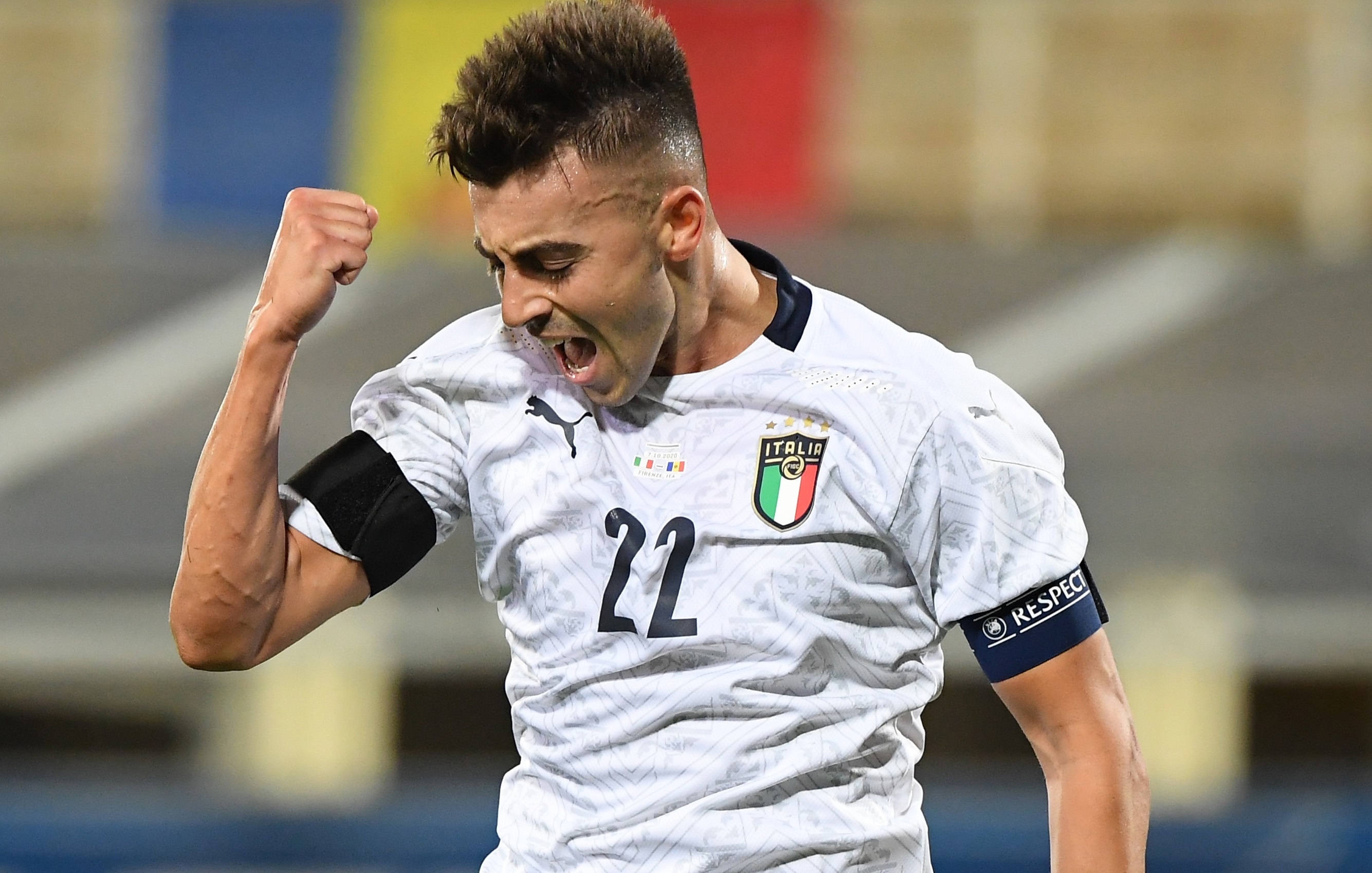 Tuyen Italy tai hien ky tich sau 33 nam hinh anh