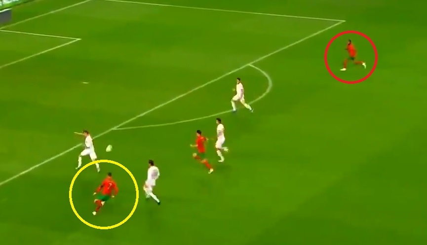 Ronaldo vay ma ngoai anh 1