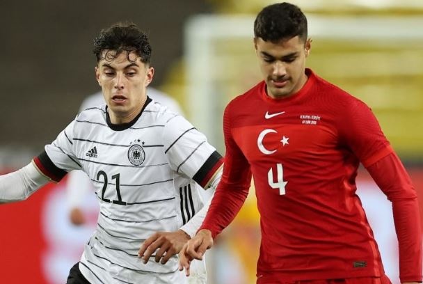 Tuyen Duc bi cam hoa sau 3 lan dan truoc hinh anh