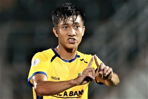 SLNA vs Quang Nam anh 1