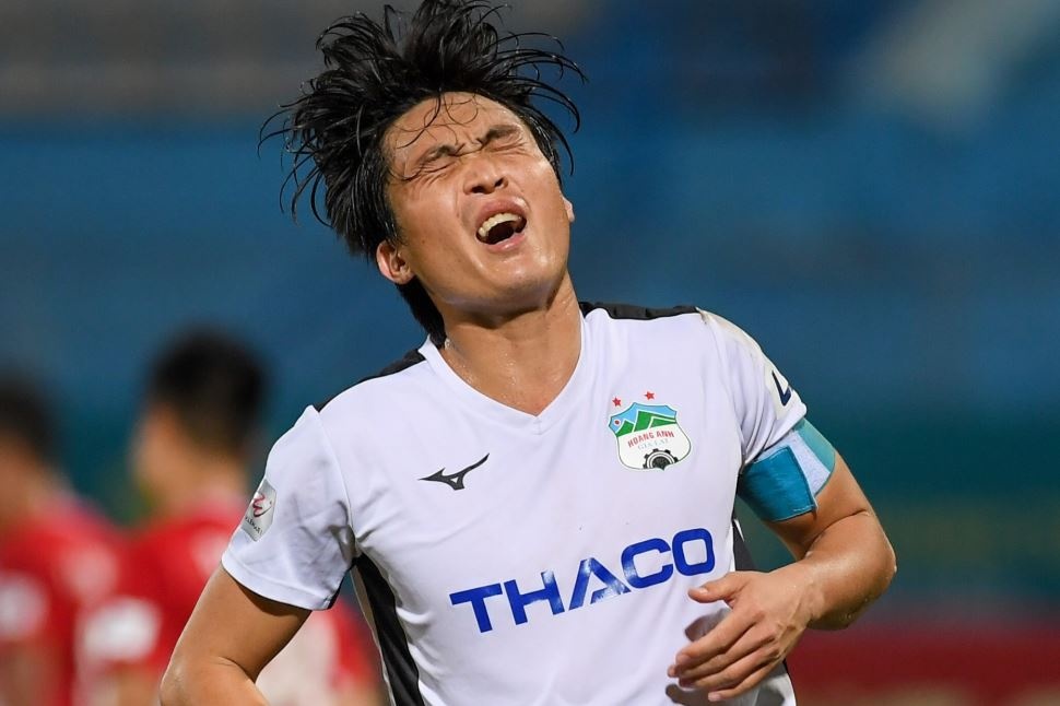 HAGL tro lai mat dat sau tran thua 1-4 hinh anh