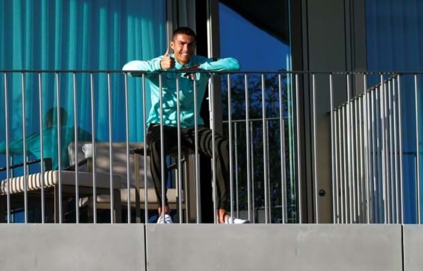 Ronaldo rang ro xem dong doi tap luyen anh 1