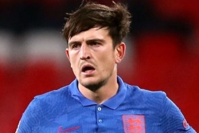 Maguire bi duoi khoi san trong tran thua cua tuyen Anh hinh anh