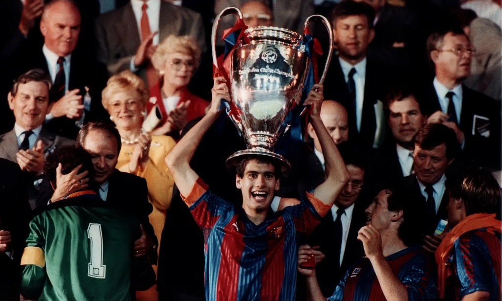 doi hinh huan luyen vien ngoai hang anh anh 8