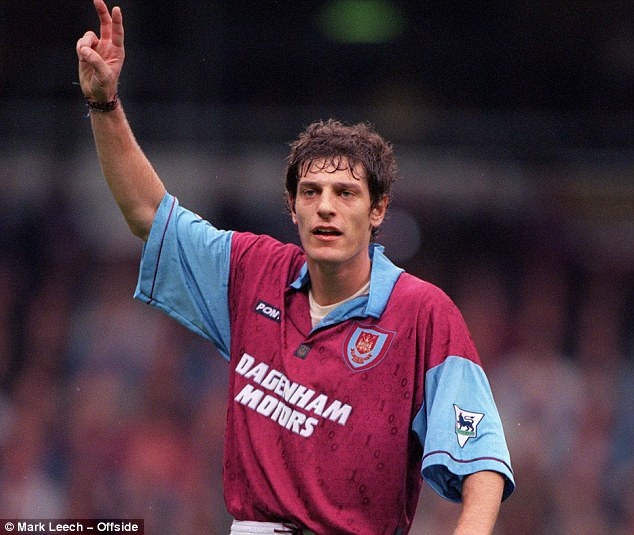 doi hinh huan luyen vien ngoai hang anh anh 9