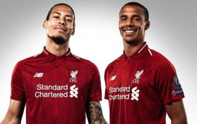 Them tru cot cua Liverpool dinh chan thuong hinh anh