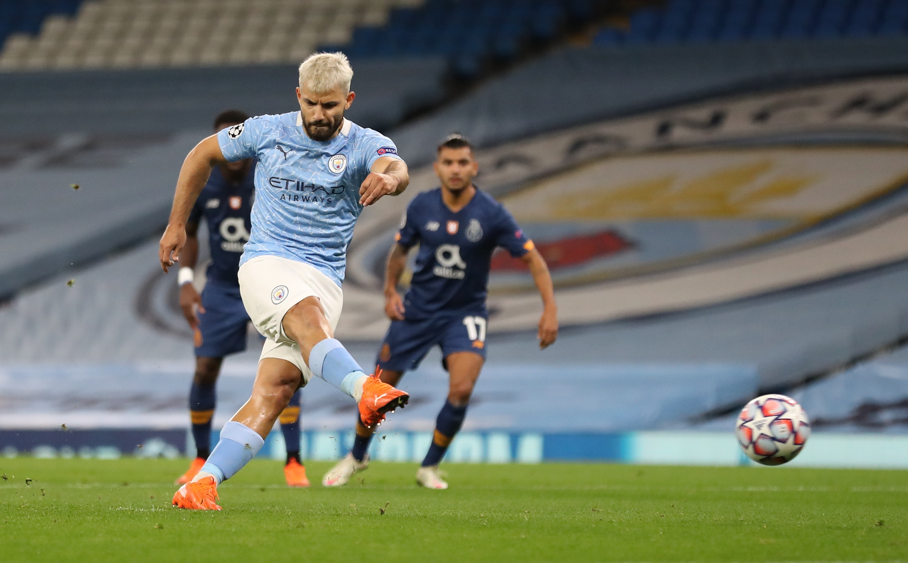 Man City dau Porto anh 6
