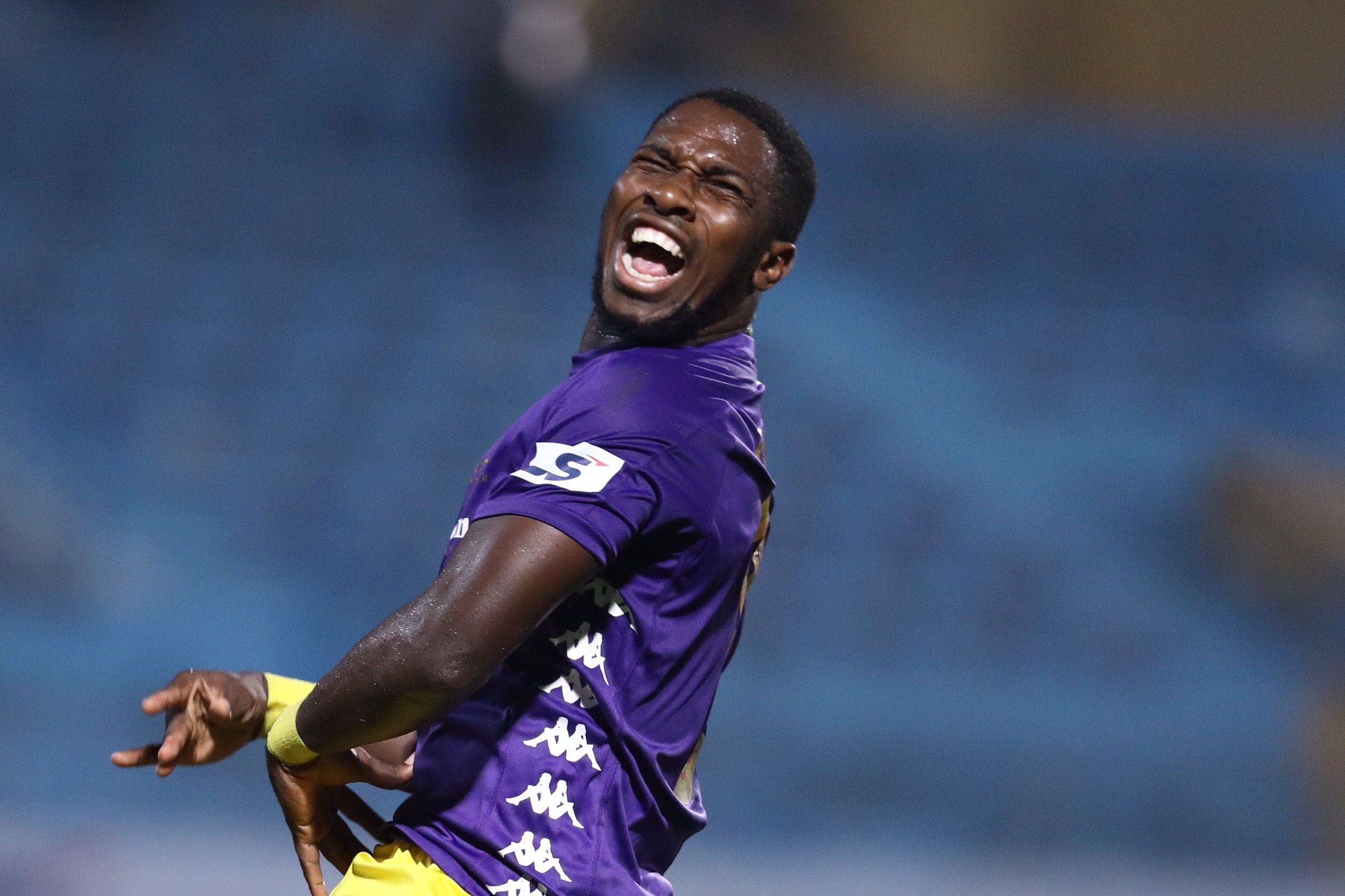 CLB Ha Noi vs Binh Duong anh 1