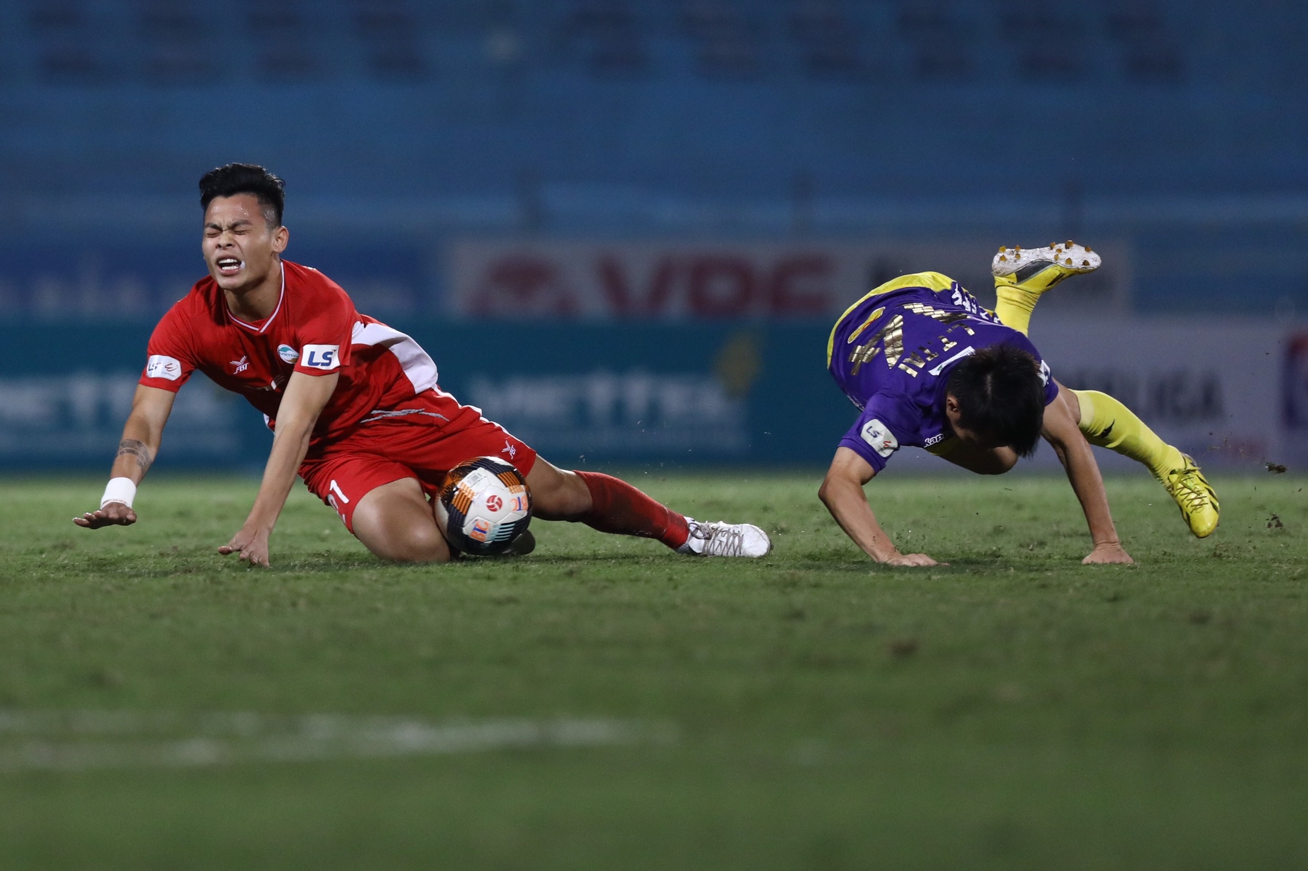 CLB Ha Noi vs Viettel anh 2