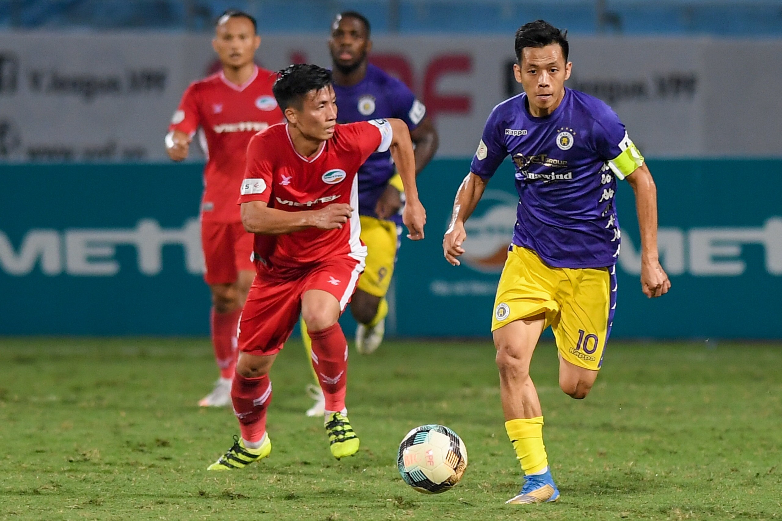 CLB Ha Noi vs Viettel anh 3