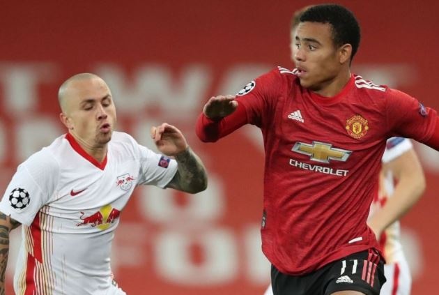 Hau ve Leipzig bi che gieu vi phat ngon coi thuong MU hinh anh