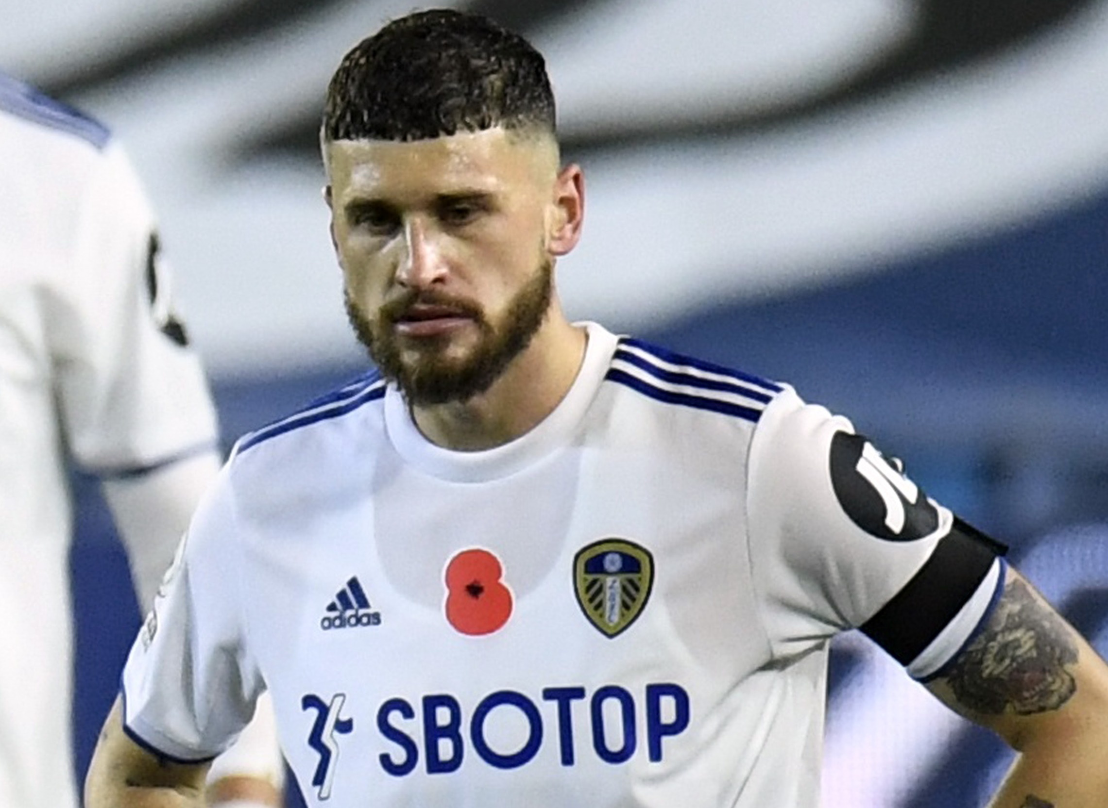 Leeds thua 1-4 truoc Leicester hinh anh