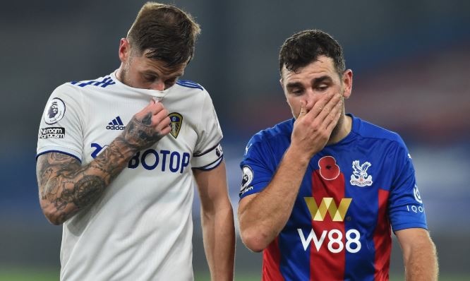 Leeds thua lien tiep tai Premier League hinh anh