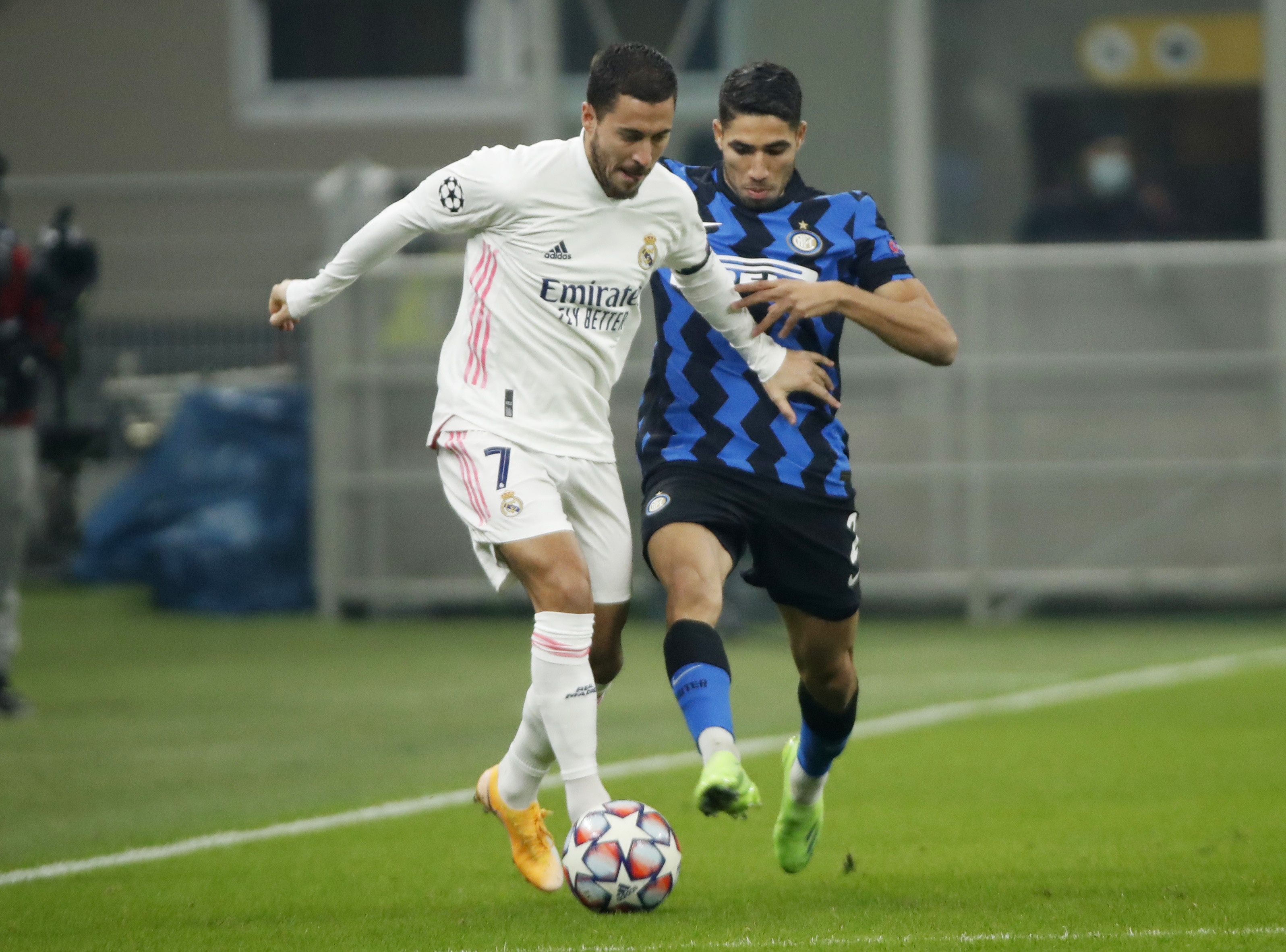 Real dau Inter anh 2