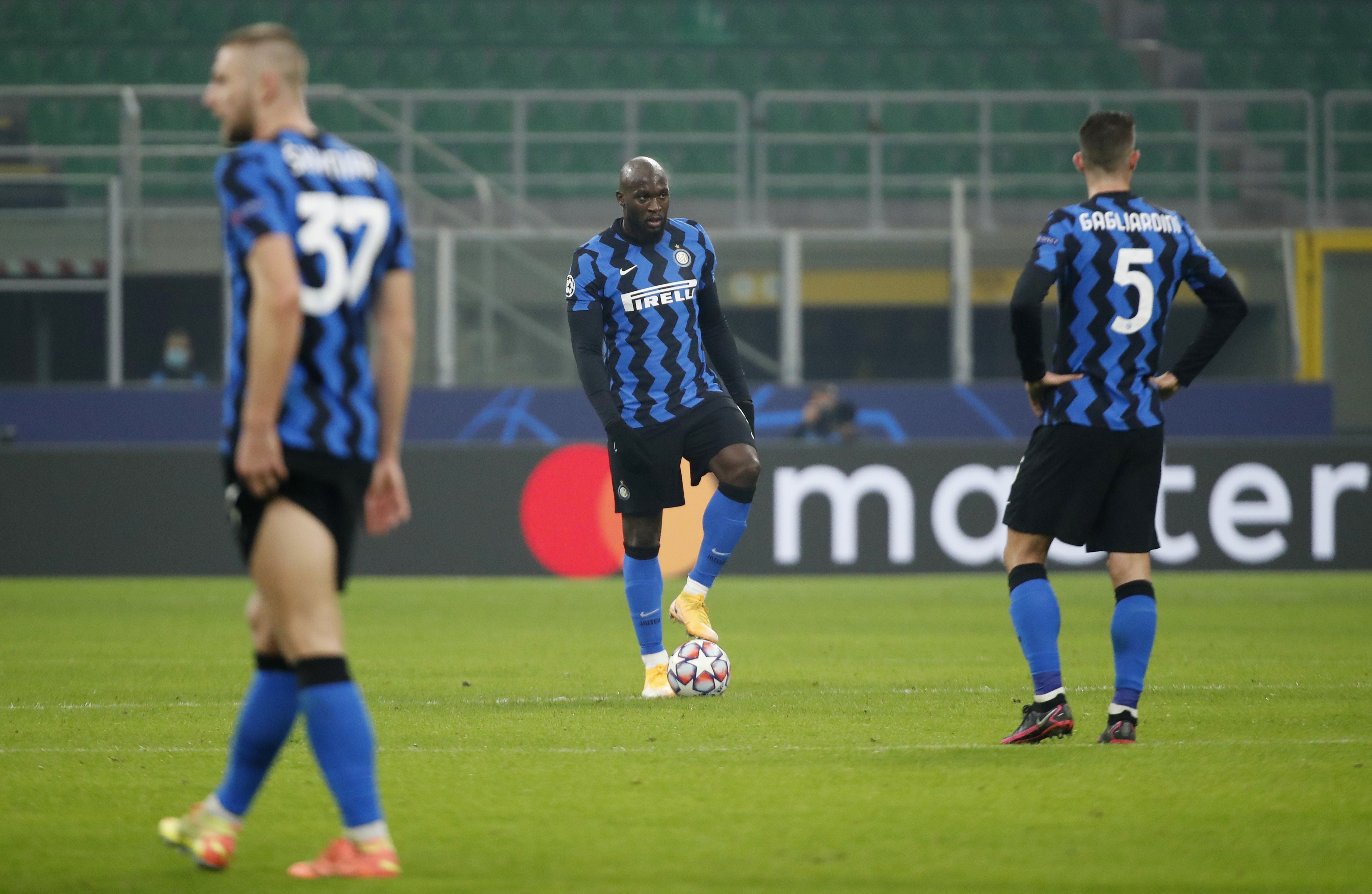 Real dau Inter anh 8