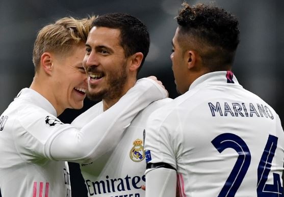 Hazard ghi ban tai Champions League sau 3 nam hinh anh