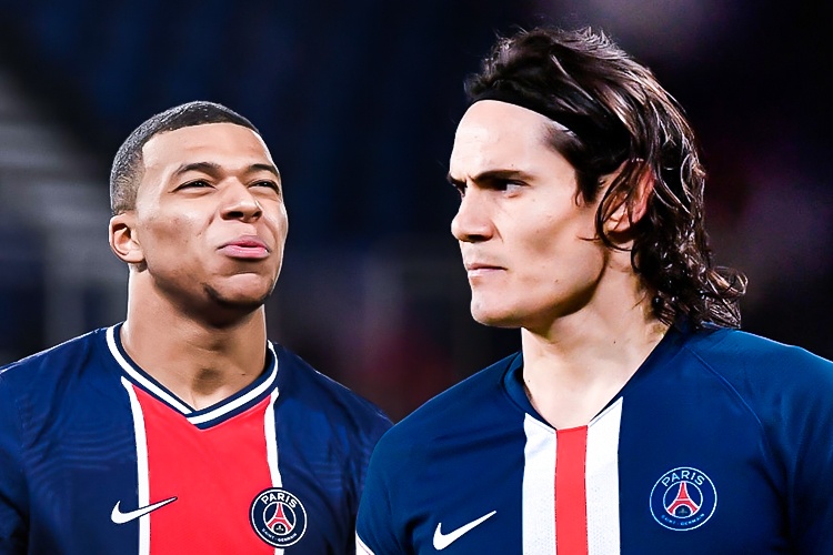 Cavani bi Mbappe loai khoi doi hinh huyen thoai cua PSG hinh anh